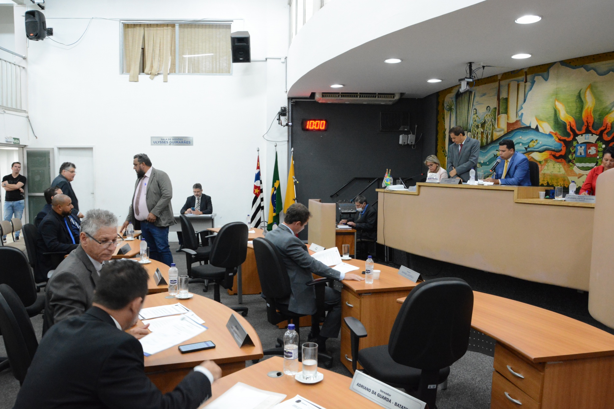 Vereadores acolhem Veto e aprovam quatro Projetos e uma Moção na Sessão dessa semana