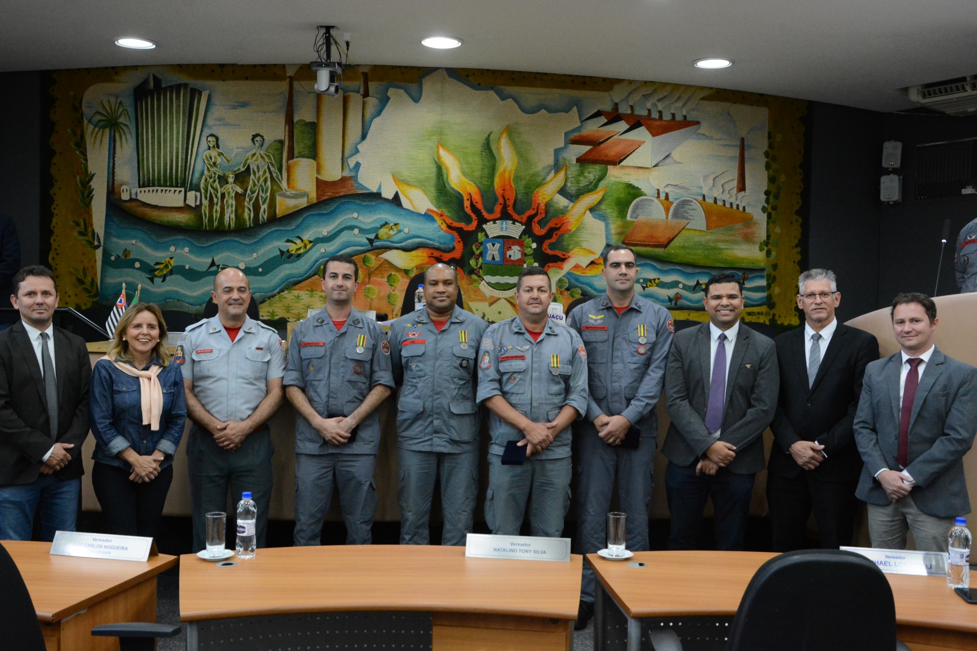 Medalha Bombeiros do Ano é entregue pela Câmara Municipal
