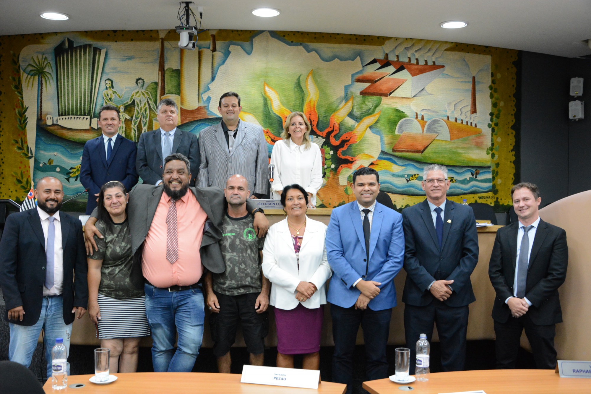 Ativista da causa animal recebe congratulações na Câmara