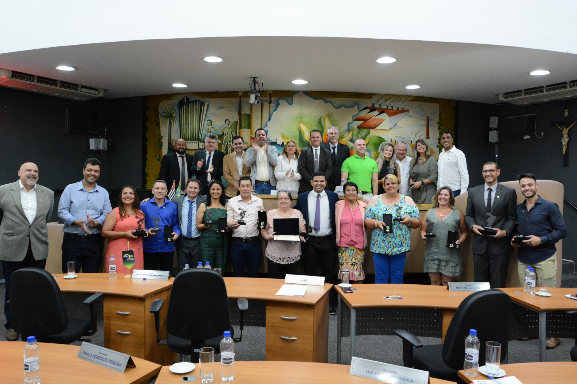 Parceria entre o CREF4/SP, Secretaria Municipal de Esporte e Lazer e Legislativo Guaçuano celebra o Dia do Profissional de Educação Física