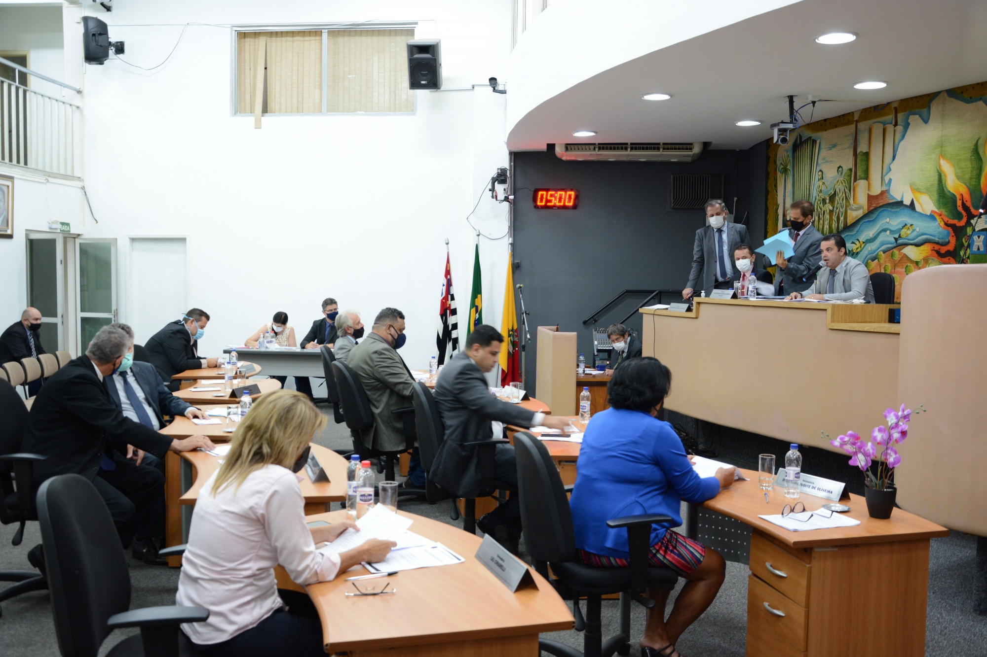 Em Sessão Ordinária vereadores aprovam cinco Projetos de Lei