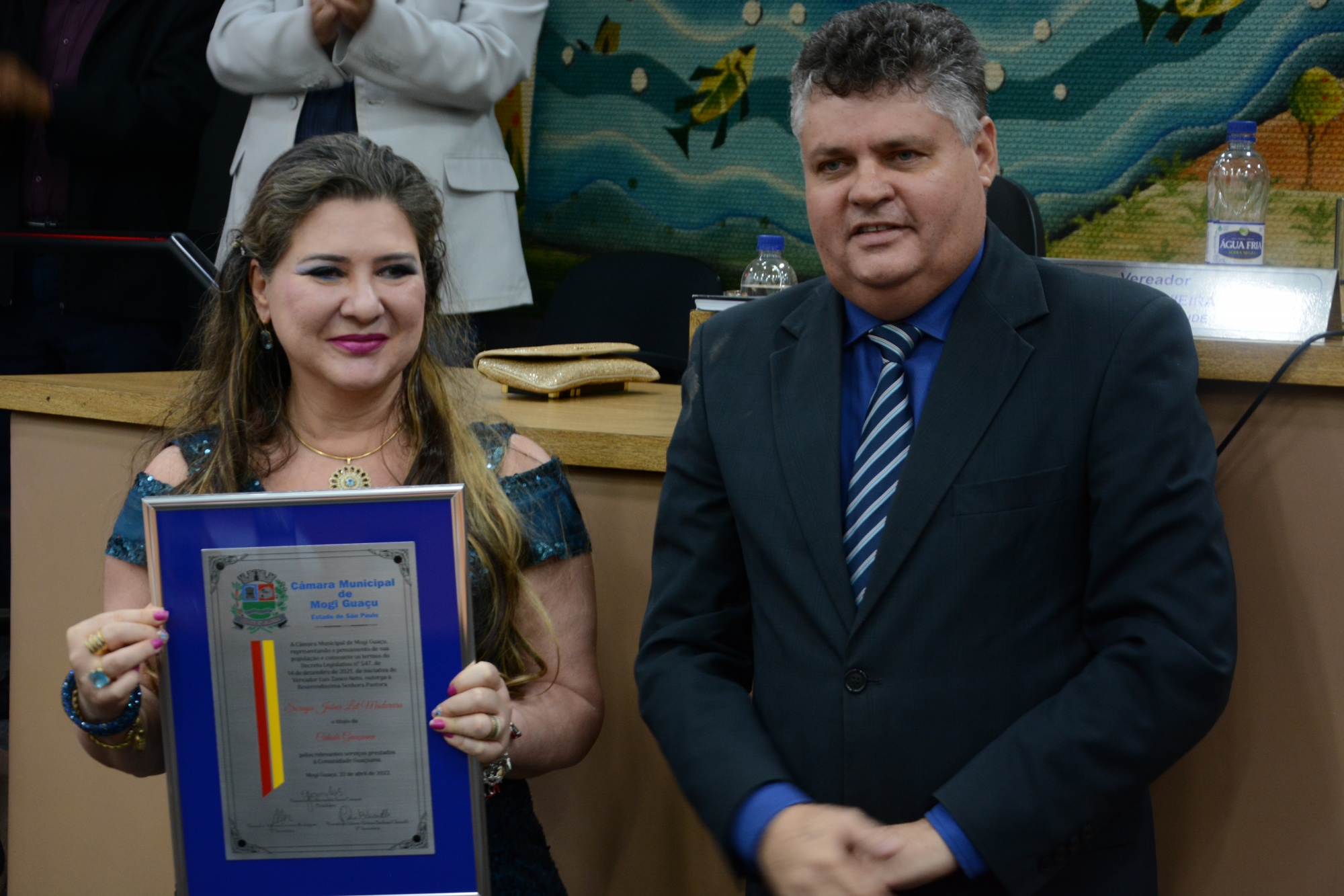 Pastora Soraya Jabur Lot Madureira recebe o Título de “Cidadã Guaçuana”