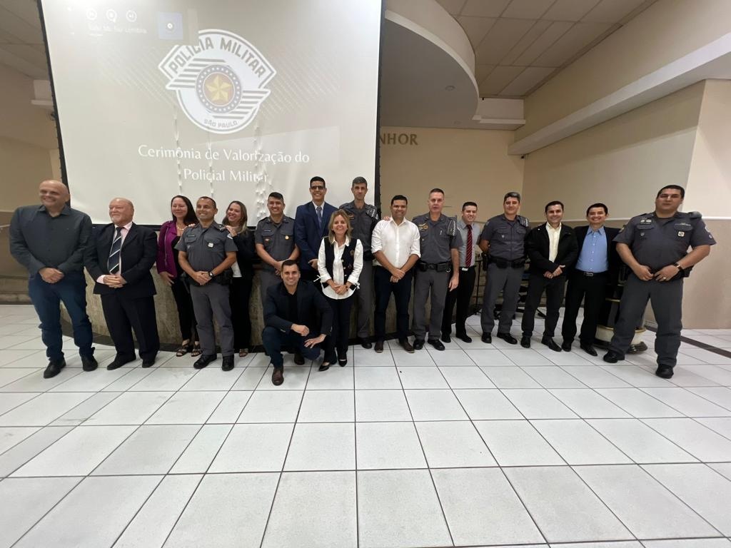 Lili Chiarelli e Jéferson Luís marcam presença na Cerimônia de Valorização do Policial Militar