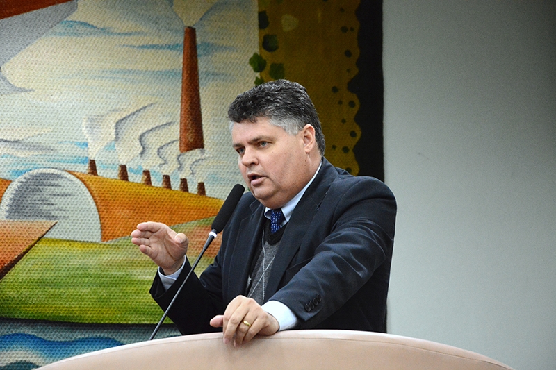 Em atendimento a pedido de professores, Projeto de Lei altera a atribuição de aulas da rede