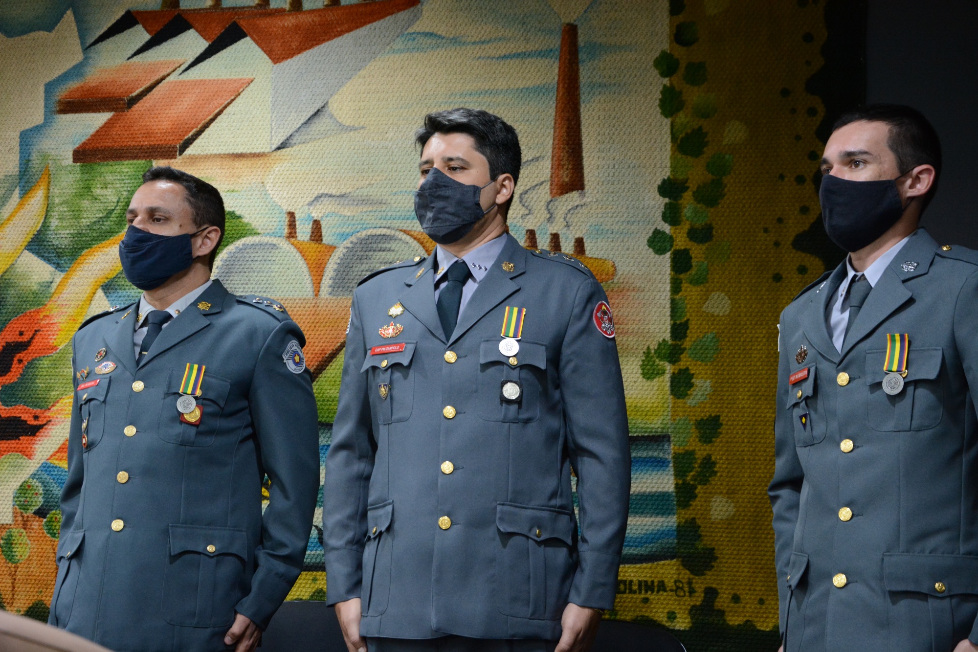 Câmara realiza a entrega da medalha de “Bombeiro do Ano”